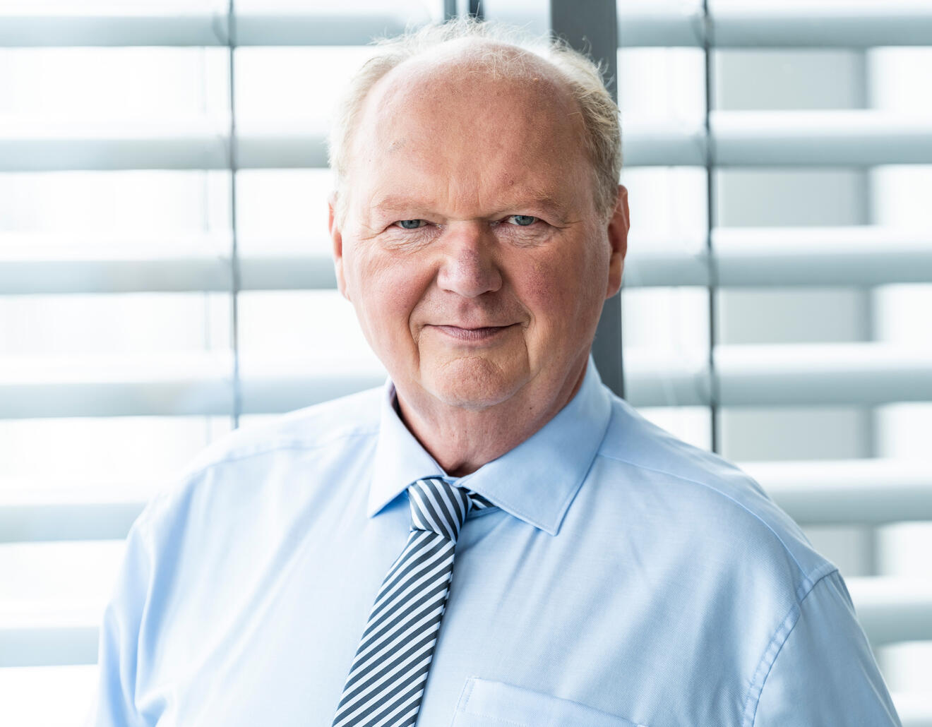 Porträtbild Hermann Oppermann