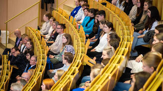 Begrüßung der Erstsemester im Studiengang "Lehramt Primarstufe" an der BTU Cottbus-Senftenberg (Foto: Ralf Schuster/BTU Cottbus-Senftenberg)